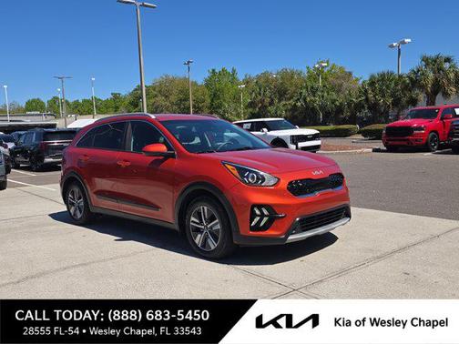 Solar Orange 2022 Kia Niro LXS