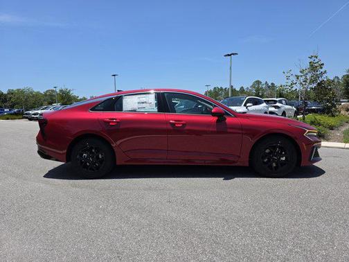 2025 Kia K5 LXS