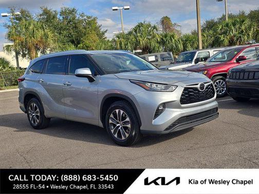 2020 Toyota Highlander XLE