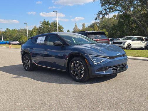 2025 Kia EV6 Wind