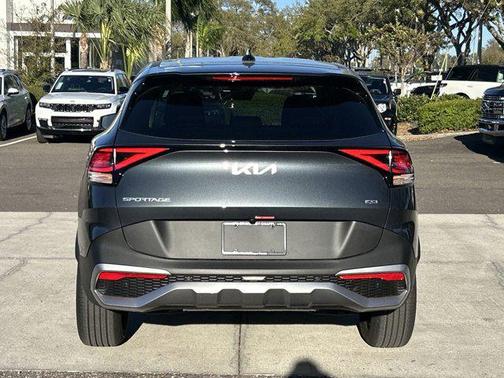 2025 Kia Sportage LX