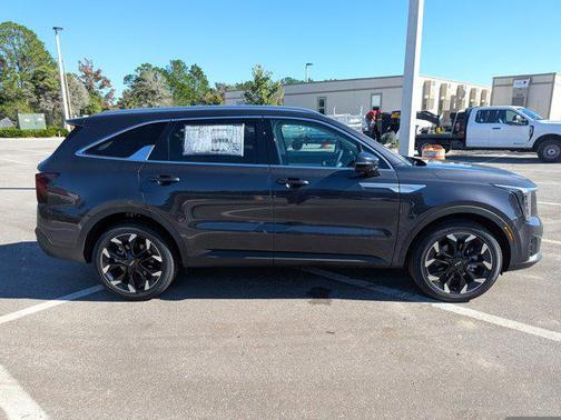 2025 Kia Sorento EX