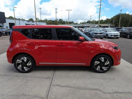 2025 Kia Soul GT-Line