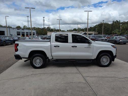 2024 Chevrolet Colorado WT