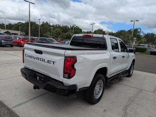 2024 Chevrolet Colorado WT