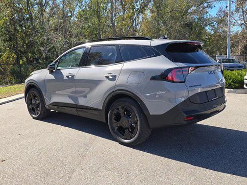 2026 Kia Sportage Plug-In Hybrid X-Line