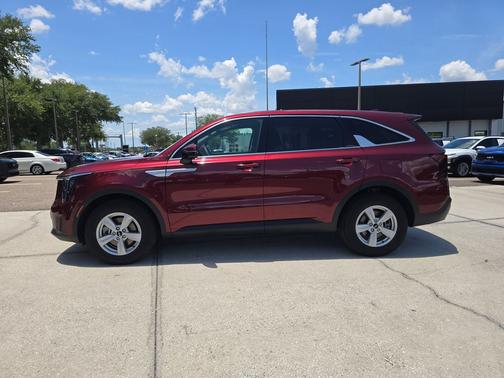 Dawning Red 2025 Kia Sorento LX