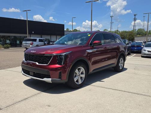Dawning Red 2025 Kia Sorento LX