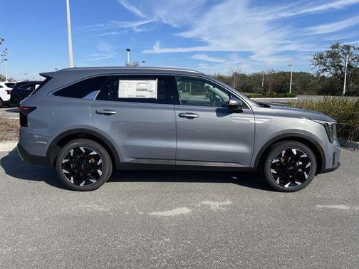 2025 Kia Sorento EX