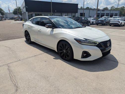 2022 Nissan Maxima SR Xtronic CVT
