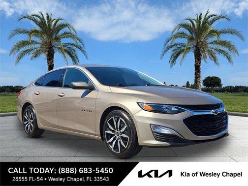 2022 Chevrolet Malibu FWD RS