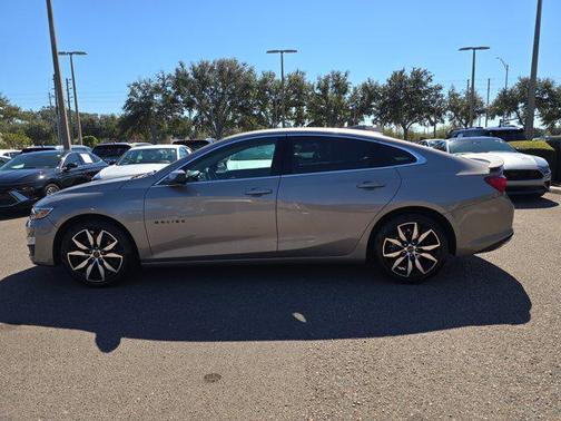 2022 Chevrolet Malibu FWD RS