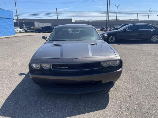 2014 Dodge Challenger SXT