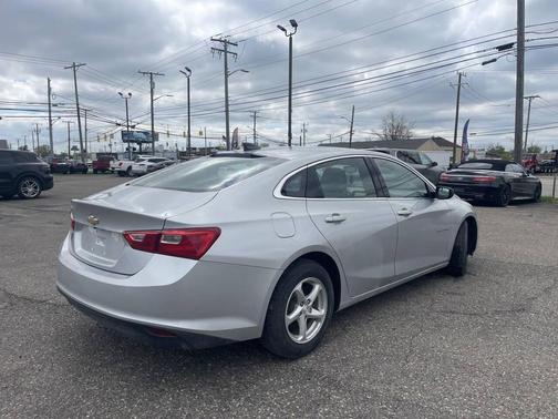 2018 Chevrolet Malibu 1LS