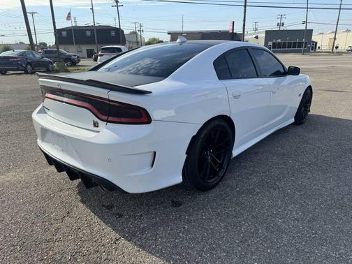 2020 Dodge Charger Scat Pack