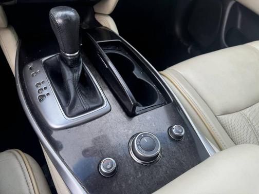 2015 INFINITI QX60 Base