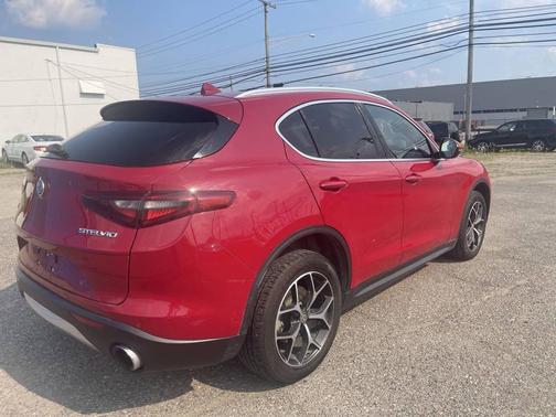 2018 Alfa Romeo Stelvio Ti