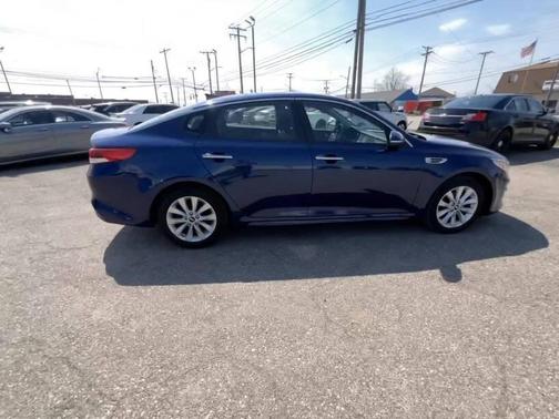 2018 Kia Optima LX