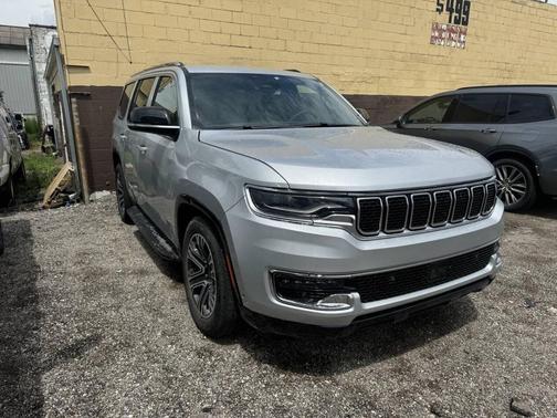 2023 Jeep Wagoneer Series II 4x4