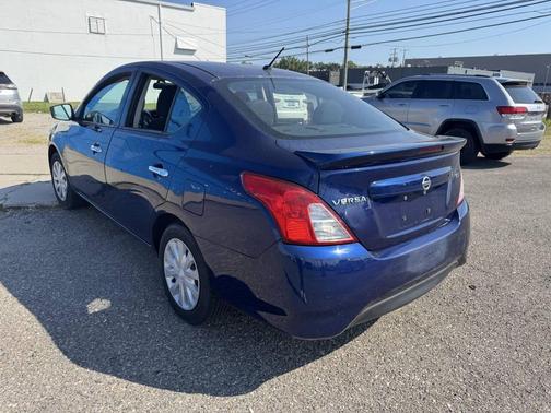 2018 Nissan Versa 1.6 SV