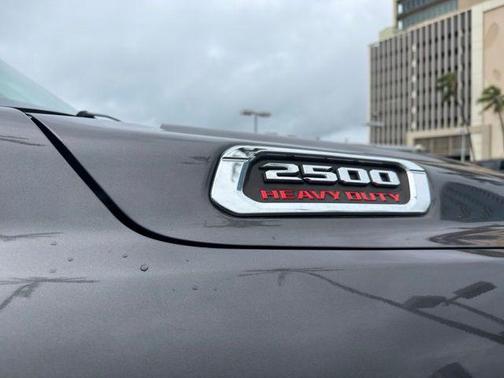 2024 RAM 2500 Laramie Crew Cab 4x4 6'4' Box