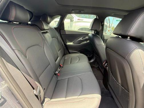 Summit White 2019 Hyundai Elantra GT Base