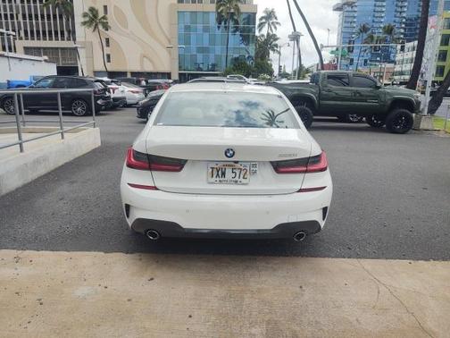 2020 BMW 330 330i