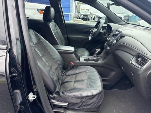 2022 Chevrolet Equinox FWD RS