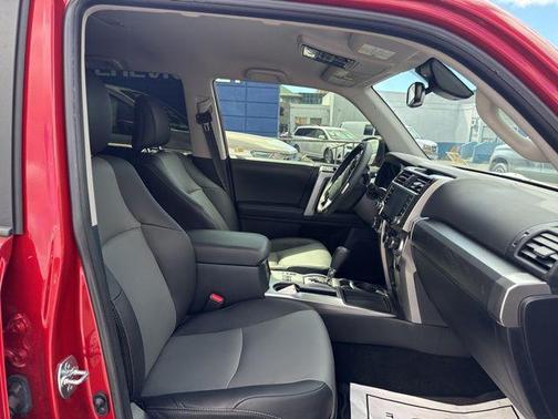 2022 Toyota 4Runner SR5 Premium