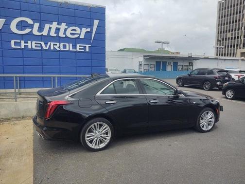 2022 Cadillac CT4 Premium Luxury