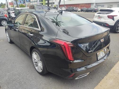 2022 Cadillac CT4 Premium Luxury