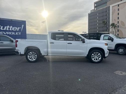 2021 Chevrolet Silverado 1500 Custom