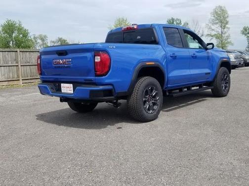 2025 GMC Canyon Elevation