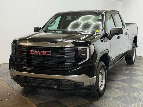 Onyx Black 2025 GMC Sierra 1500 Pro