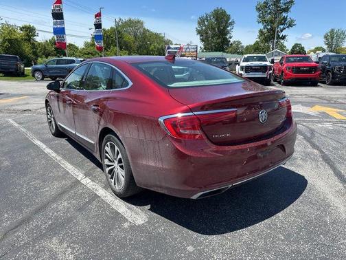2017 Buick LaCrosse Essence