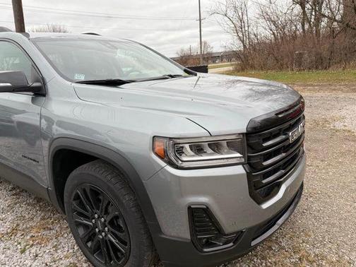 2023 GMC Acadia FWD SLT