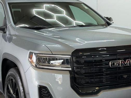 2023 GMC Acadia FWD SLT