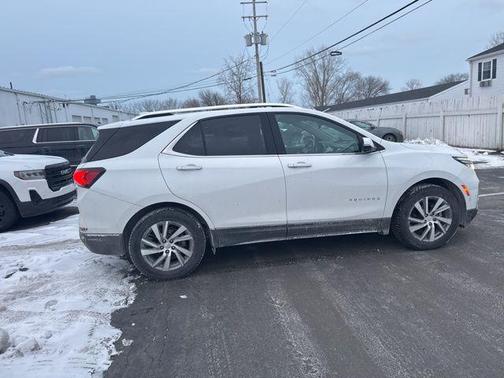2022 Chevrolet Equinox Premier w/1LZ