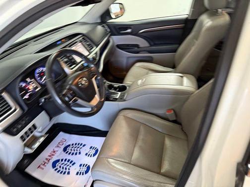 2014 Toyota Highlander Limited Platinum