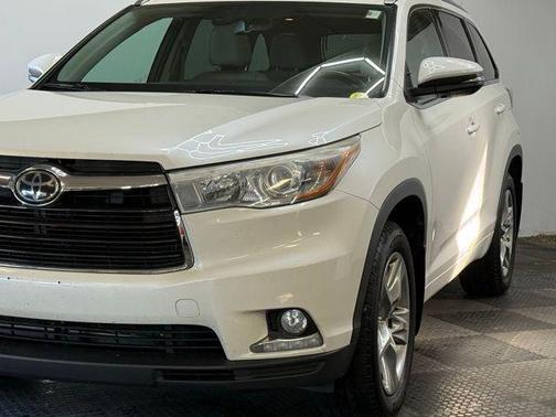 2014 Toyota Highlander Limited Platinum
