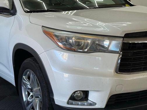 2014 Toyota Highlander Limited Platinum