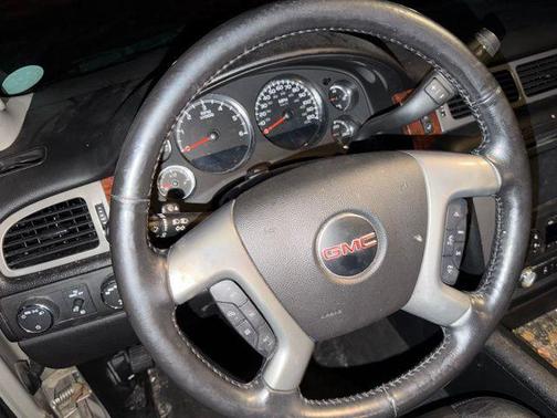 2013 GMC Yukon XL 1500 SLT