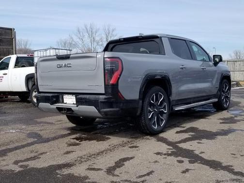 2025 GMC Sierra EV Max Range Denali