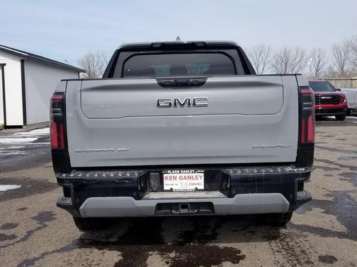 2025 GMC Sierra EV Max Range Denali