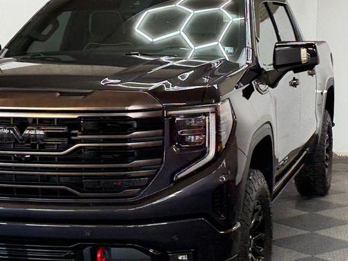 2022 GMC Sierra 1500 AT4X