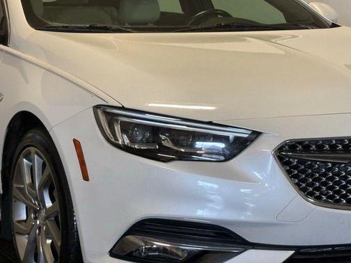 2020 Buick Regal Sportback FWD Avenir