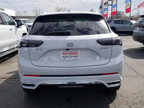 Iridescent White Tricoat 2026 Buick Envision Avenir AWD
