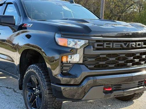 2024 Chevrolet Silverado 1500 Custom Trail Boss