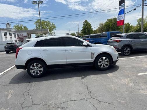 Platinum Ice Tricoat 2016 Cadillac SRX Luxury Collection