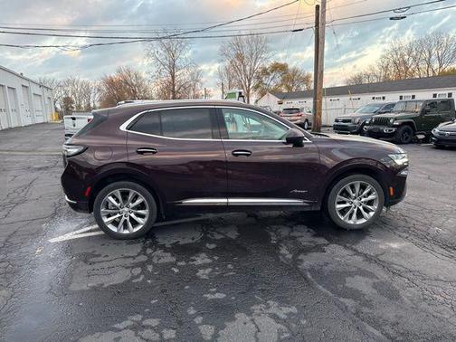 2022 Buick Envision AWD Avenir